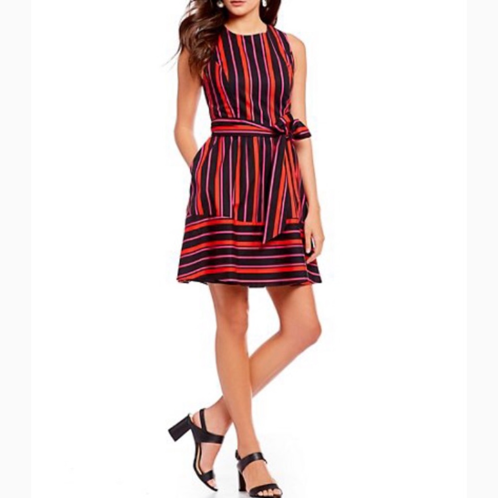 LAST CHANCE 🔥Isaac Mizrahi Striped Dress
